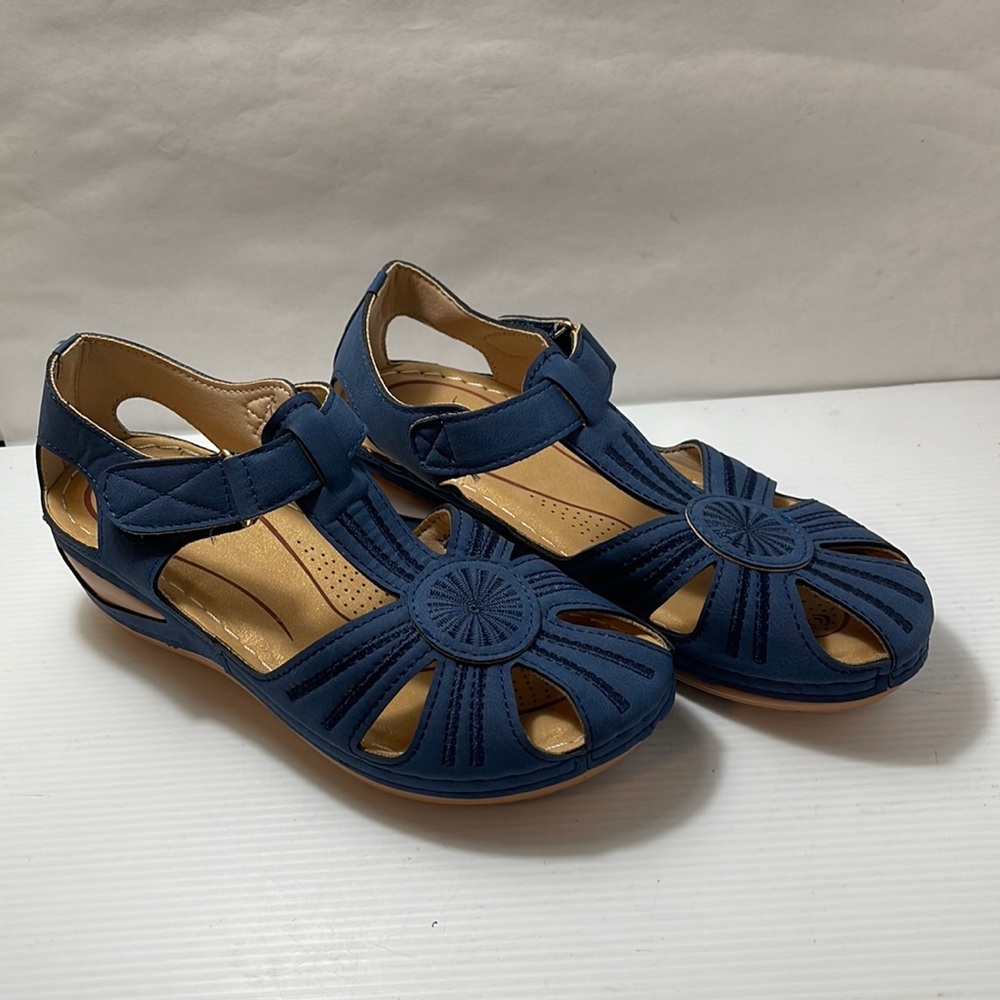 Luo Ge Women Shoes size 6.5